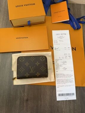 Louis Vuitton Zippy Coin Purse